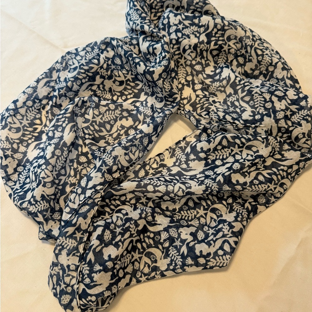 Disney’s Little Mermaid Patterned Infinity Scarf in Blue and White